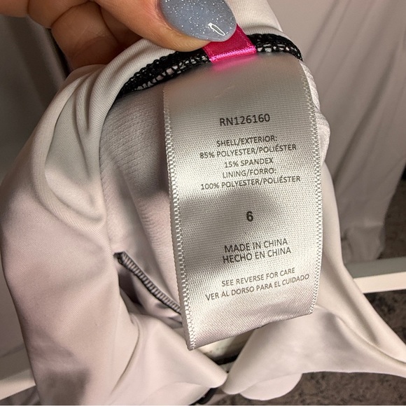 Betsy Johnson little girls swimsuit size 6 - Picture 6 of 7